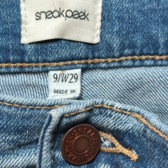 NWT Women’s Sneakpeek Barefoot Blue Slim Raw Hem Jeans Size 9 (29) - Picture 9 of 10